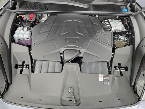 New 2026 Porsche Cayenne AWD/4WD image 11