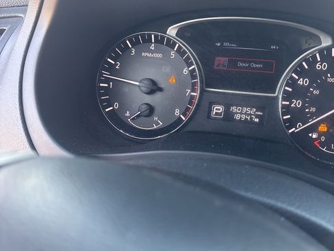 Used 2013 Nissan Altima 3.5 SL w/ Technology Pkg image 11