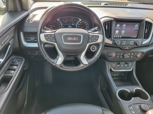 Certified 2020 GMC Terrain SLT w/ Preferred Package image 10