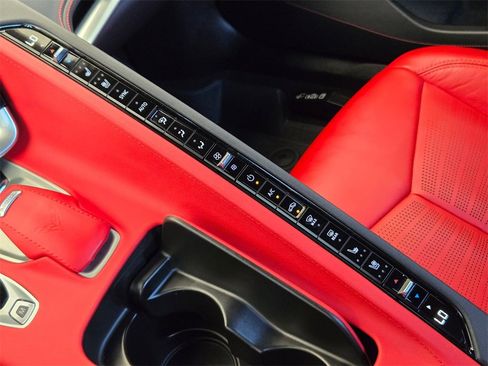 Used 2024 Chevrolet Corvette Stingray Preferred Conv w/ Z51 Performance Package image 15