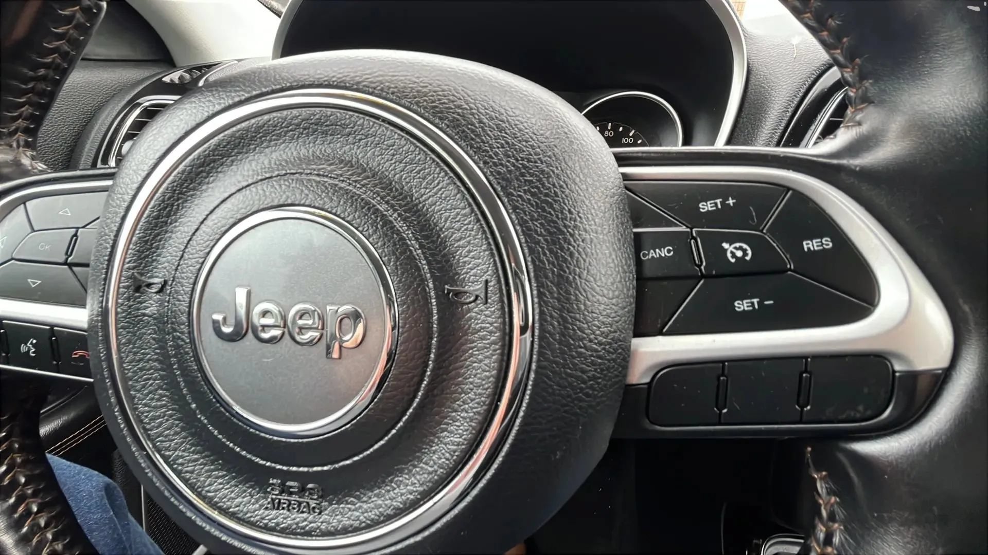Used 2020 Jeep Compass Limited FWD image 15