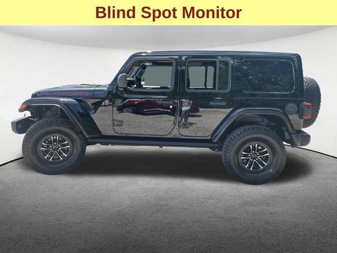 Certified 2025 Jeep Wrangler Unlimited Rubicon AWD/4WD image 8