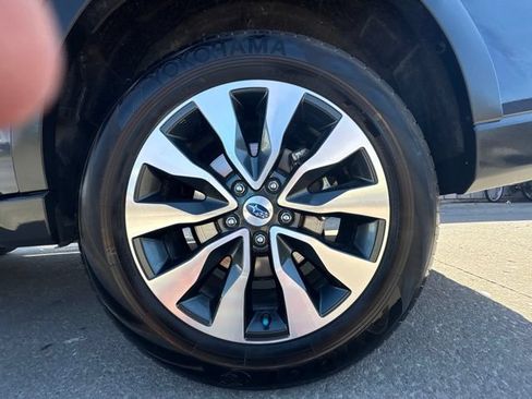 Used 2025 Subaru Outback Limited XT AWD/4WD image 9