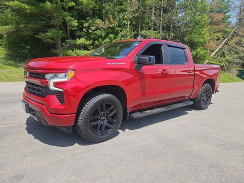 Used 2024 Chevrolet Silverado 1500 RST w/ Convenience Package II AWD/4WD image 1