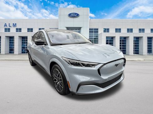 New 2026 Ford Mustang Mach-E Premium image 3