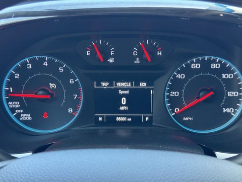 Certified 2020 Chevrolet Traverse LS AWD/4WD image 36