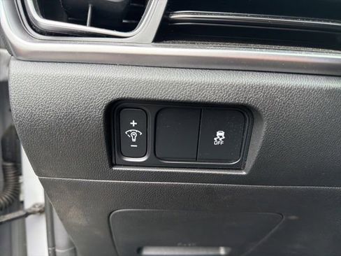 Used 2024 Kia Sorento S w/ Panoramic Sunroof Package FWD image 20