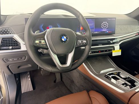 New 2026 BMW X5 xDrive40i w/ Premium Package AWD/4WD image 4