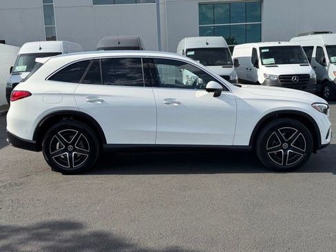 New 2026 Mercedes-Benz GLC 300 image 9