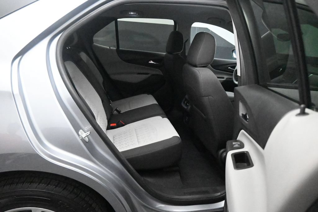 Used 2023 Chevrolet Equinox LS FWD image 22
