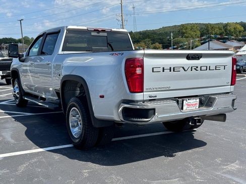 Used 2020 Chevrolet Silverado 3500 LT w/ Convenience Package AWD/4WD image 6