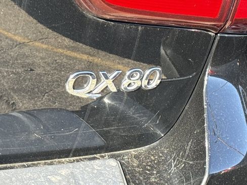 Used 2021 INFINITI QX80 Luxe image 8