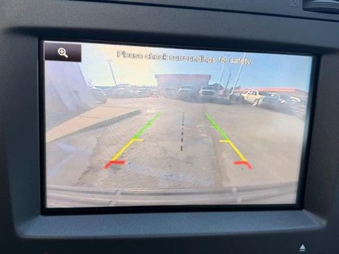 Used 2015 Lincoln Navigator L 2WD image 17