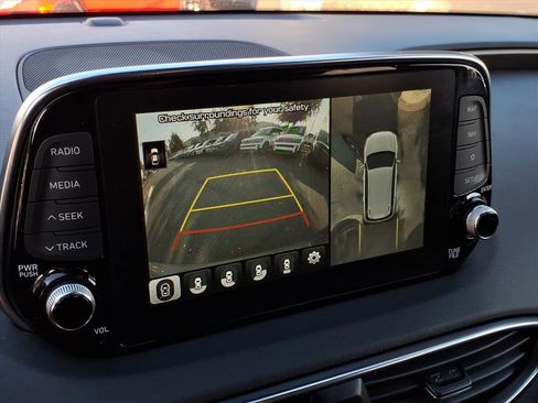 Used 2020 Hyundai Santa Fe Limited image 22