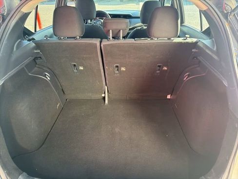 Used 2020 Nissan Kicks S FWD image 8