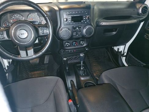 Used 2017 Jeep Wrangler Unlimited Sport w/ Quick Order Package 24S image 15