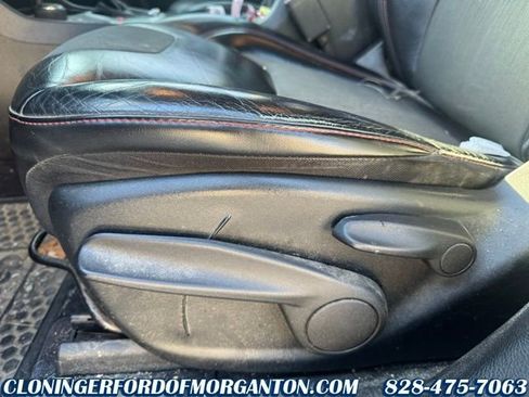 Used 2017 Jeep Cherokee Trailhawk image 26