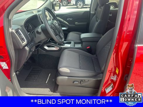 Used 2026 Nissan Frontier SV w/ SV Convenience Package RWD image 9