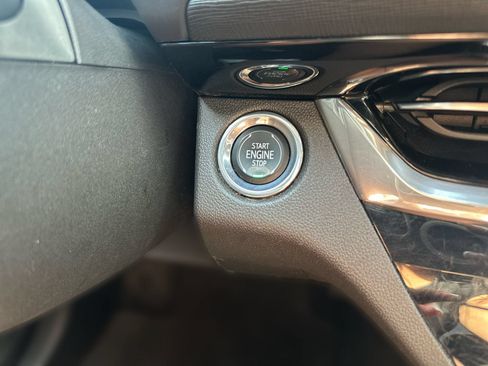 Certified 2024 Buick Envista Avenir FWD image 17