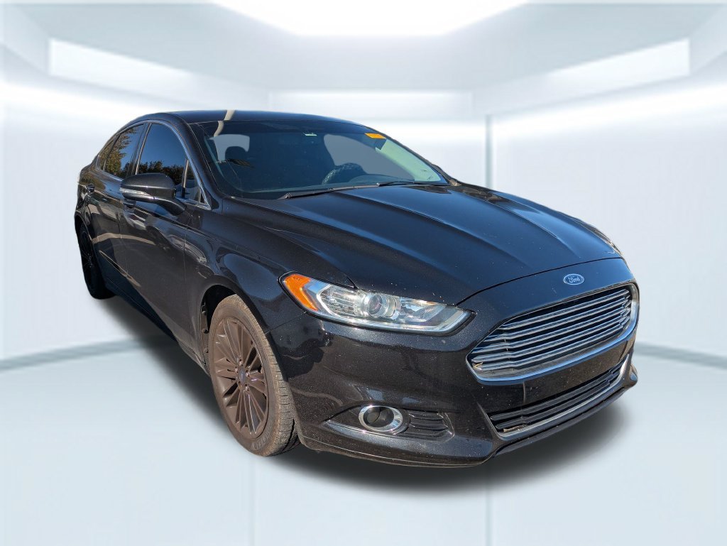 Used 2014 Ford Fusion Titanium FWD image 3