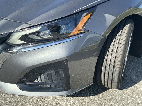 New 2025 Nissan Altima 2.5 S image 3