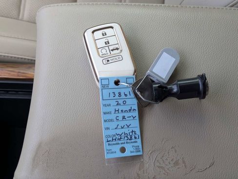 Used 2020 Honda CR-V Touring image 37