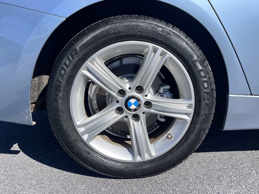 Used 2014 BMW 328i xDrive Sedan AWD/4WD image 22