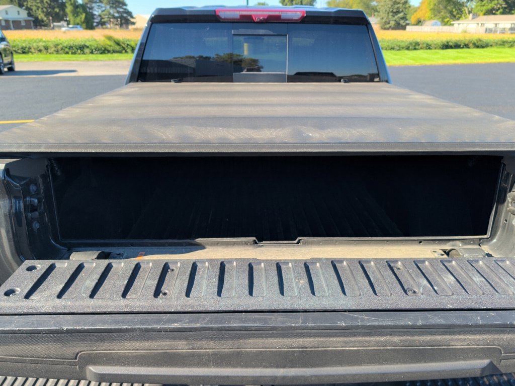 Used 2025 GMC Sierra 1500 Denali Ultimate AWD/4WD image 9