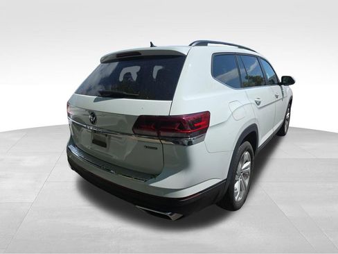 Used 2023 Volkswagen Atlas SE w/ Panoramic Sunroof Package AWD/4WD image 6
