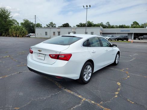 Used 2024 Chevrolet Malibu LT FWD image 5