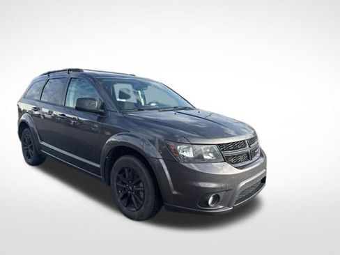 Used 2019 Dodge Journey SE w/ Premium Group image 5