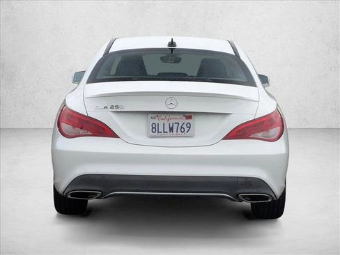 Used 2019 Mercedes-Benz CLA 250 image 7