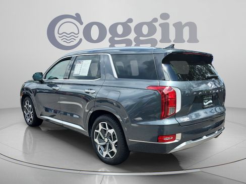 Certified 2022 Hyundai Palisade Calligraphy FWD image 3