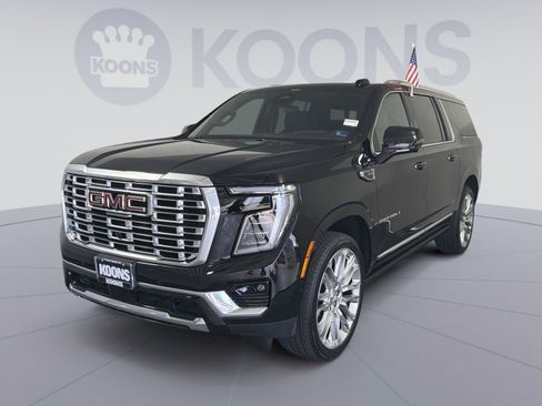 New 2026 GMC Yukon XL Denali w/ Denali Reserve Package AWD/4WD image 1
