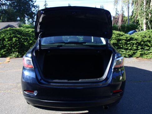 Used 2016 Scion iA FWD image 17