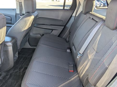 Used 2015 GMC Terrain SLE image 30