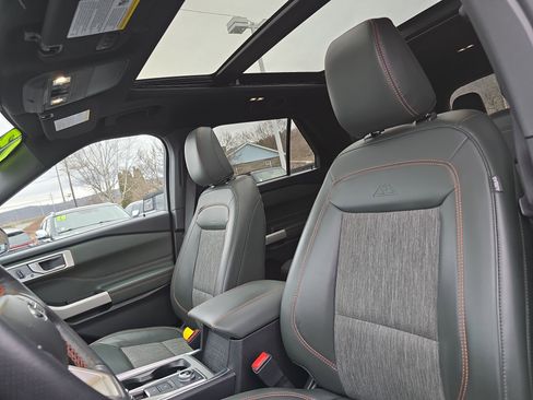 Used 2023 Ford Explorer Timberline w/ Timberline Technology Package image 12