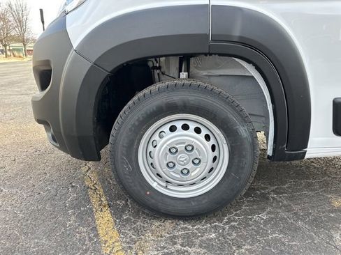 New 2025 RAM ProMaster 2500 w/ Power Group image 15