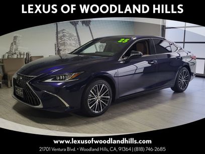 Used 2025 Lexus ES 300h w/ Premium Package