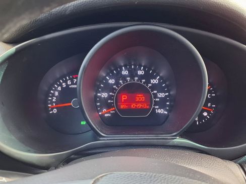 Used 2015 Kia Soul FWD image 14