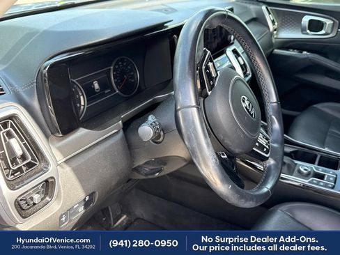 Used 2021 Kia Sorento SX FWD image 14