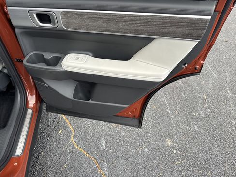 Used 2024 Hyundai Santa Fe Calligraphy image 16