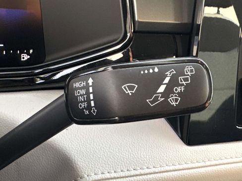 New 2026 Volkswagen Taos S image 25