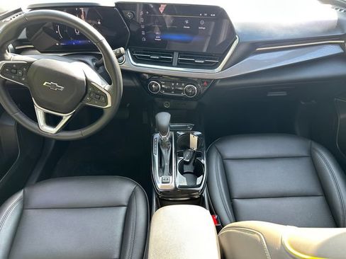 Used 2024 Chevrolet Trax ACTIV w/ Driver Confidence Package FWD image 18