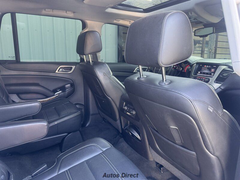 Used 2015 GMC Yukon 4x4 Denali w/ Premium Package w/ Premium Package image 29