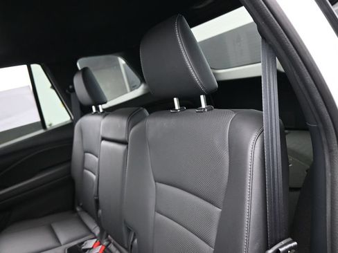 Used 2023 Honda Passport EX-L image 33