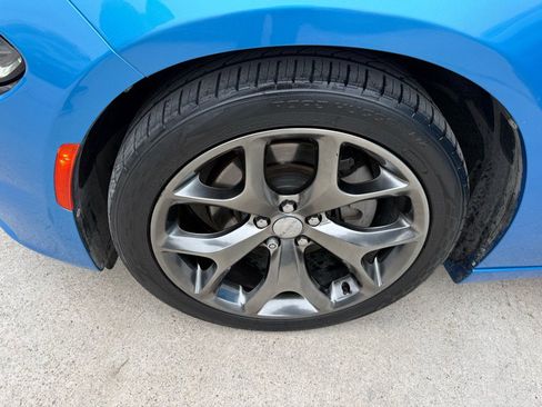 Used 2015 Dodge Charger R/T image 18