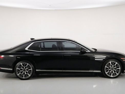 Used 2024 Genesis G90 3.5T image 66