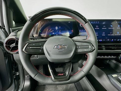 New 2026 Chevrolet Equinox EV RS image 11