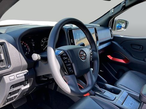 Used 2026 Nissan Frontier Pro-X w/ Pro Premium Package RWD image 18